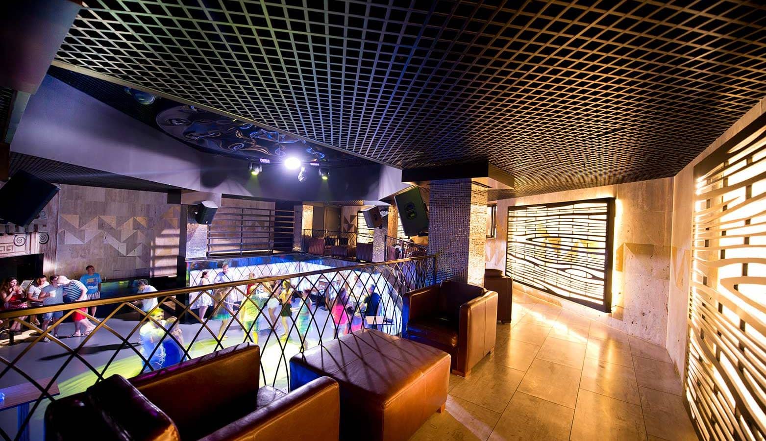 bars-apollon-disco-bar