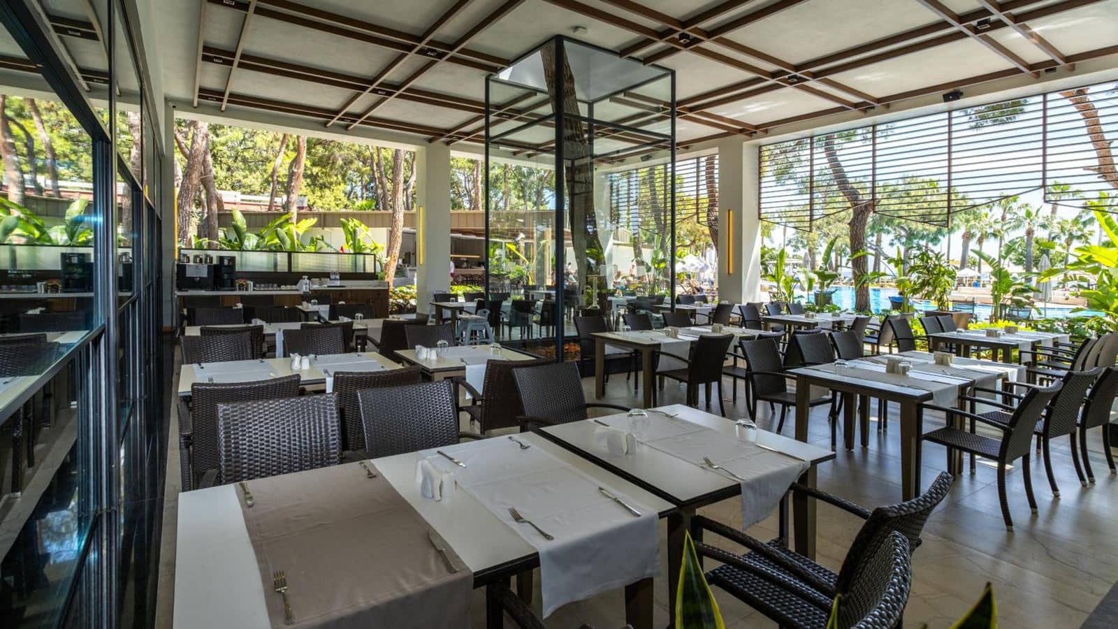 restaurants-main-restaurant