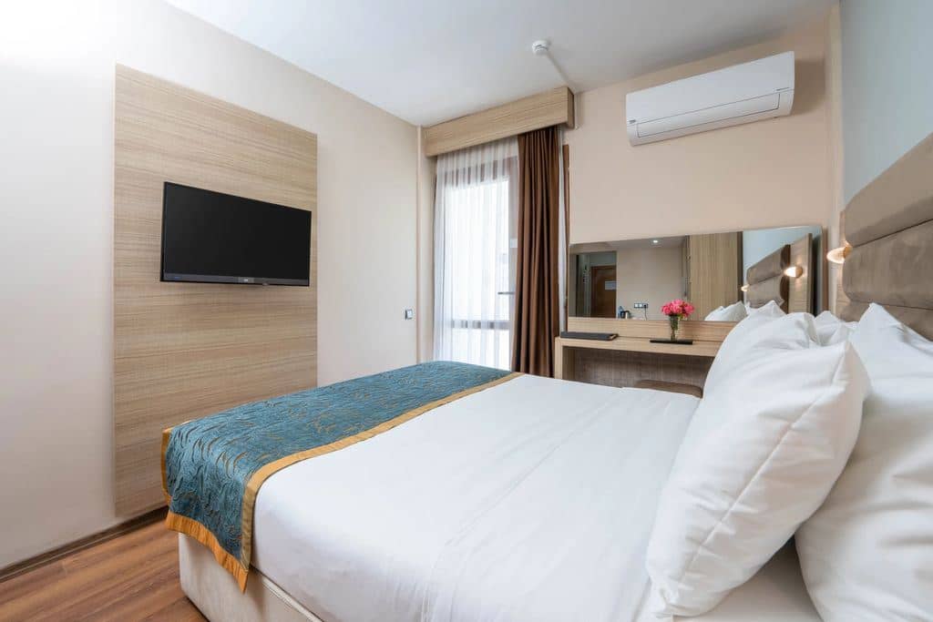 rooms-standard-room