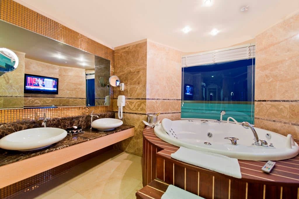 rooms-penthouse-suite