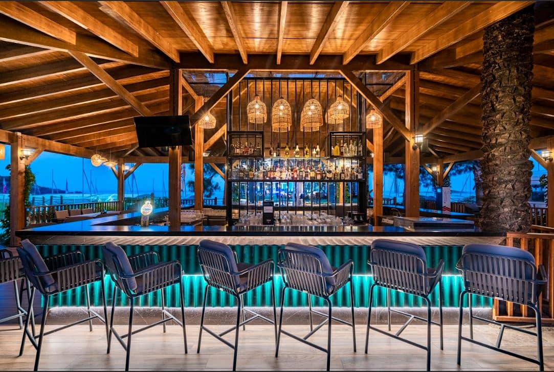 bars-beach-bar