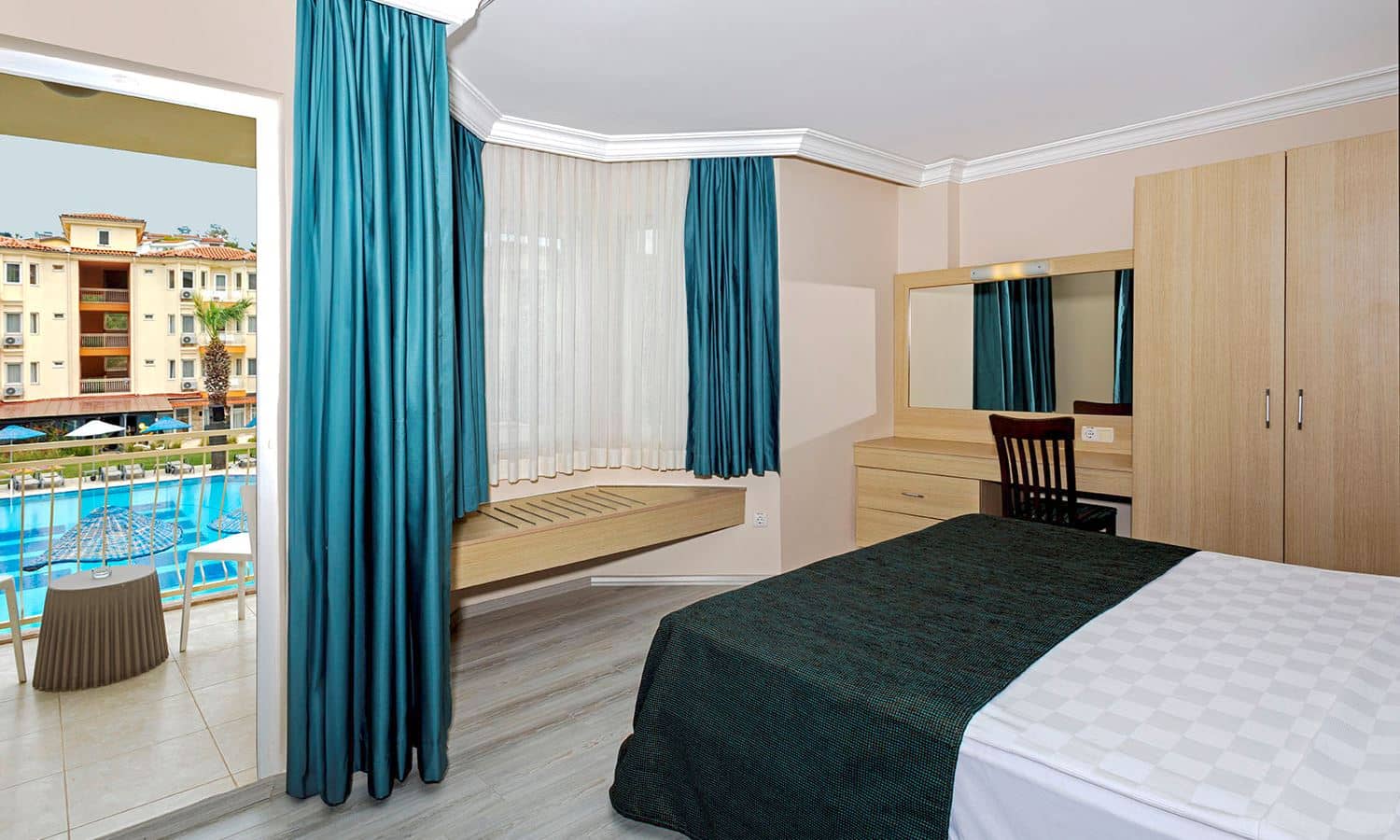 rooms-standard-room