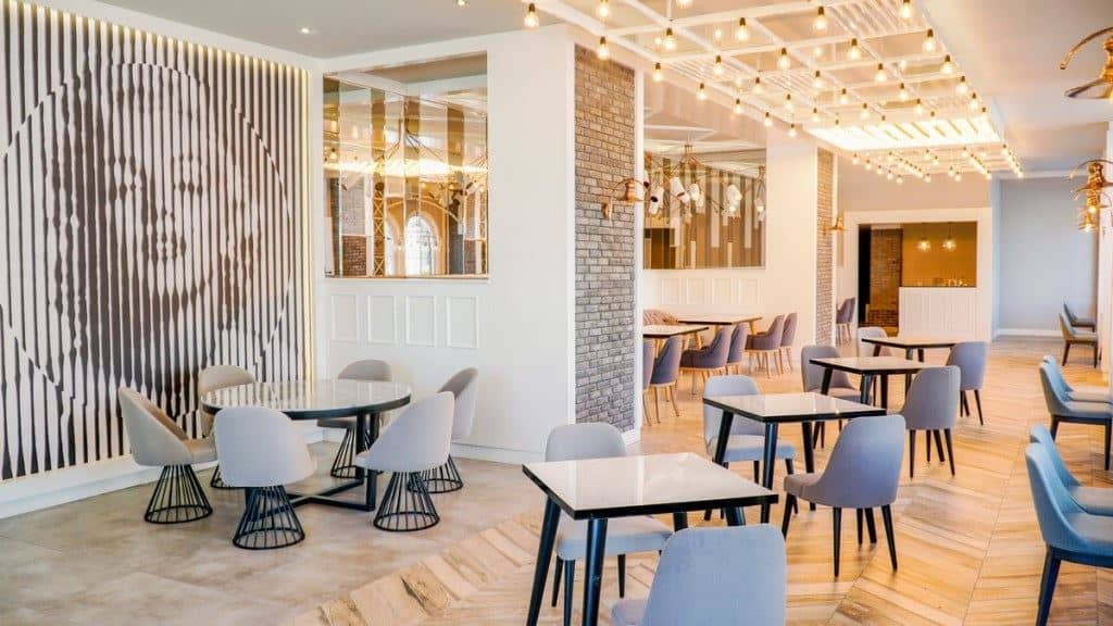 restaurants-restaurants