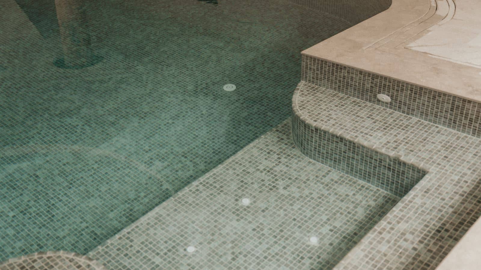 pools-indoor-pool