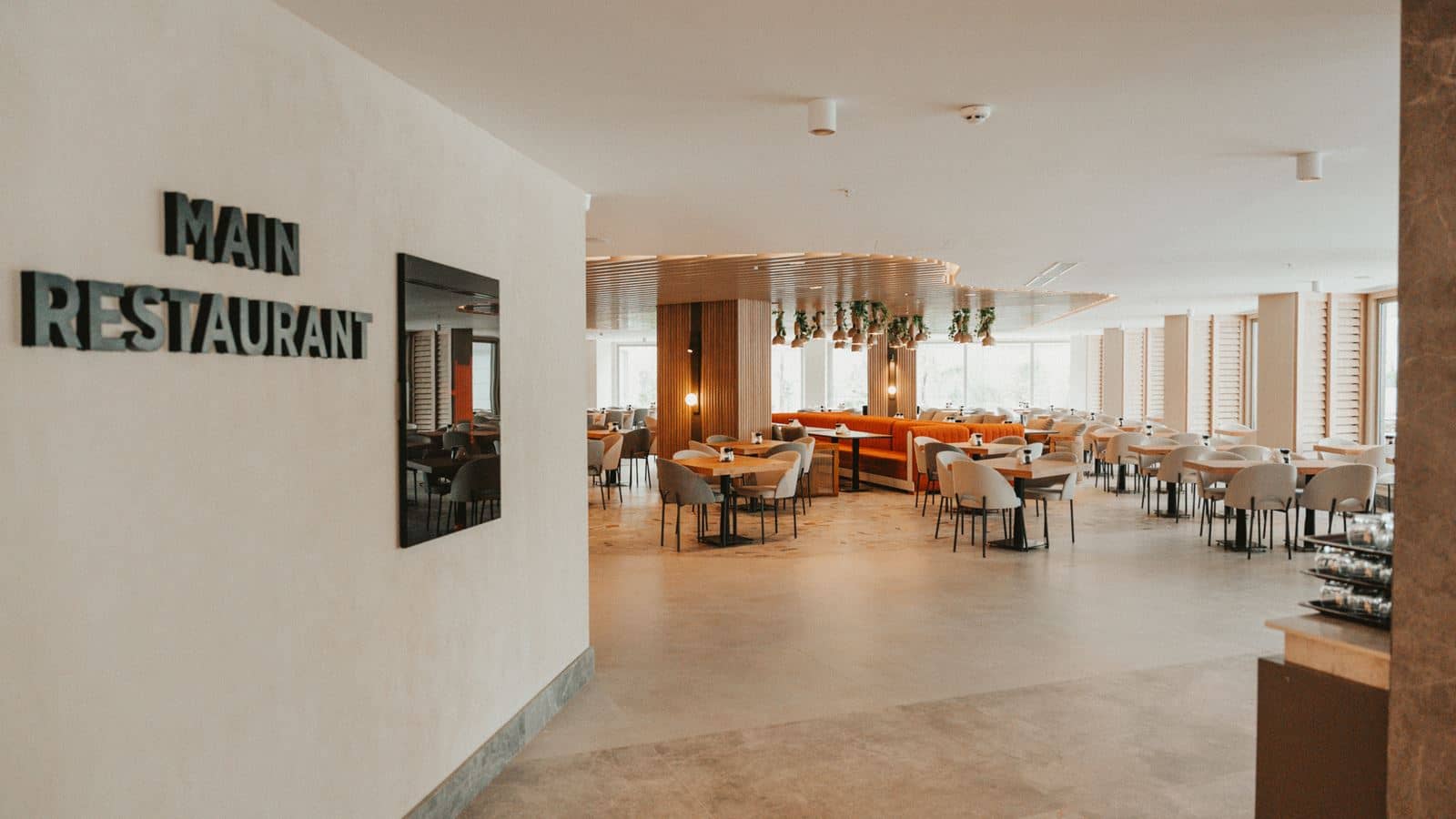 restaurants-main-restaurant