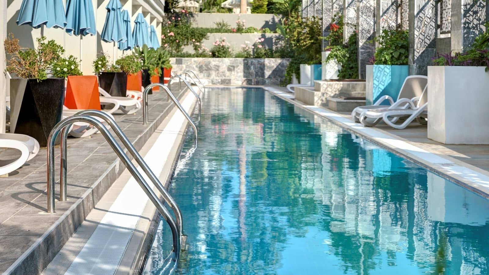 rooms-swim-up-rooms