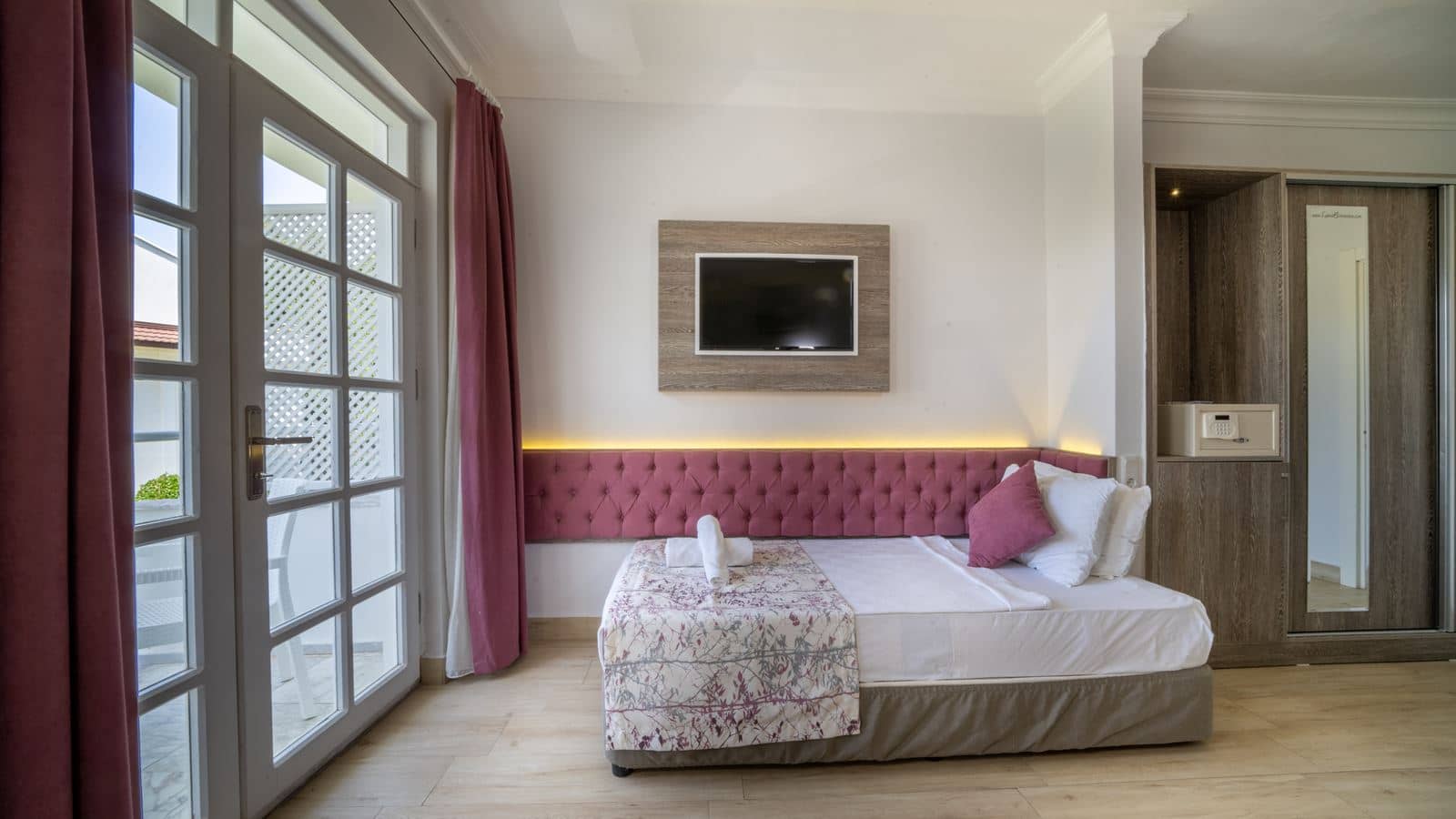 rooms-standard-room