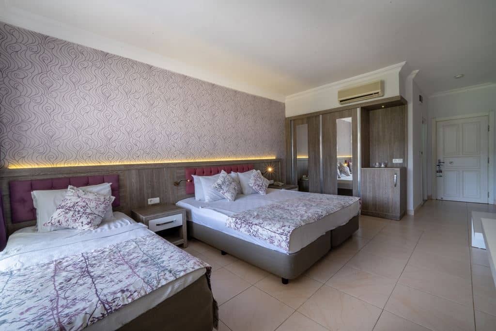 rooms-standard-room