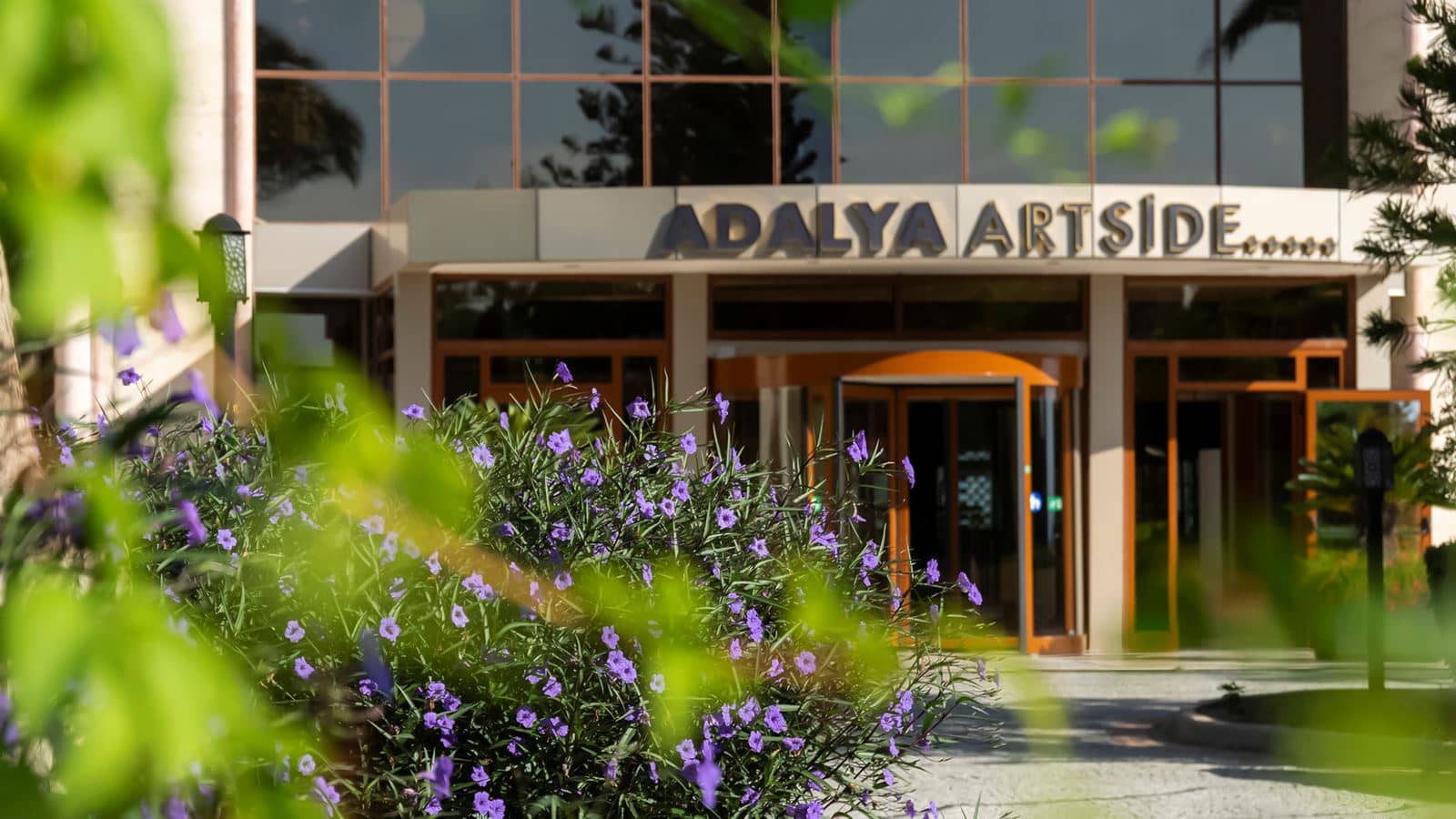Adalya Artside