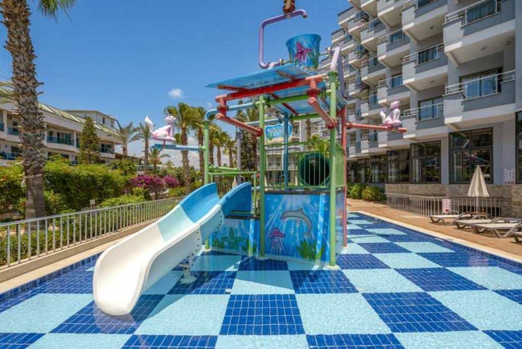 water-park-water-park
