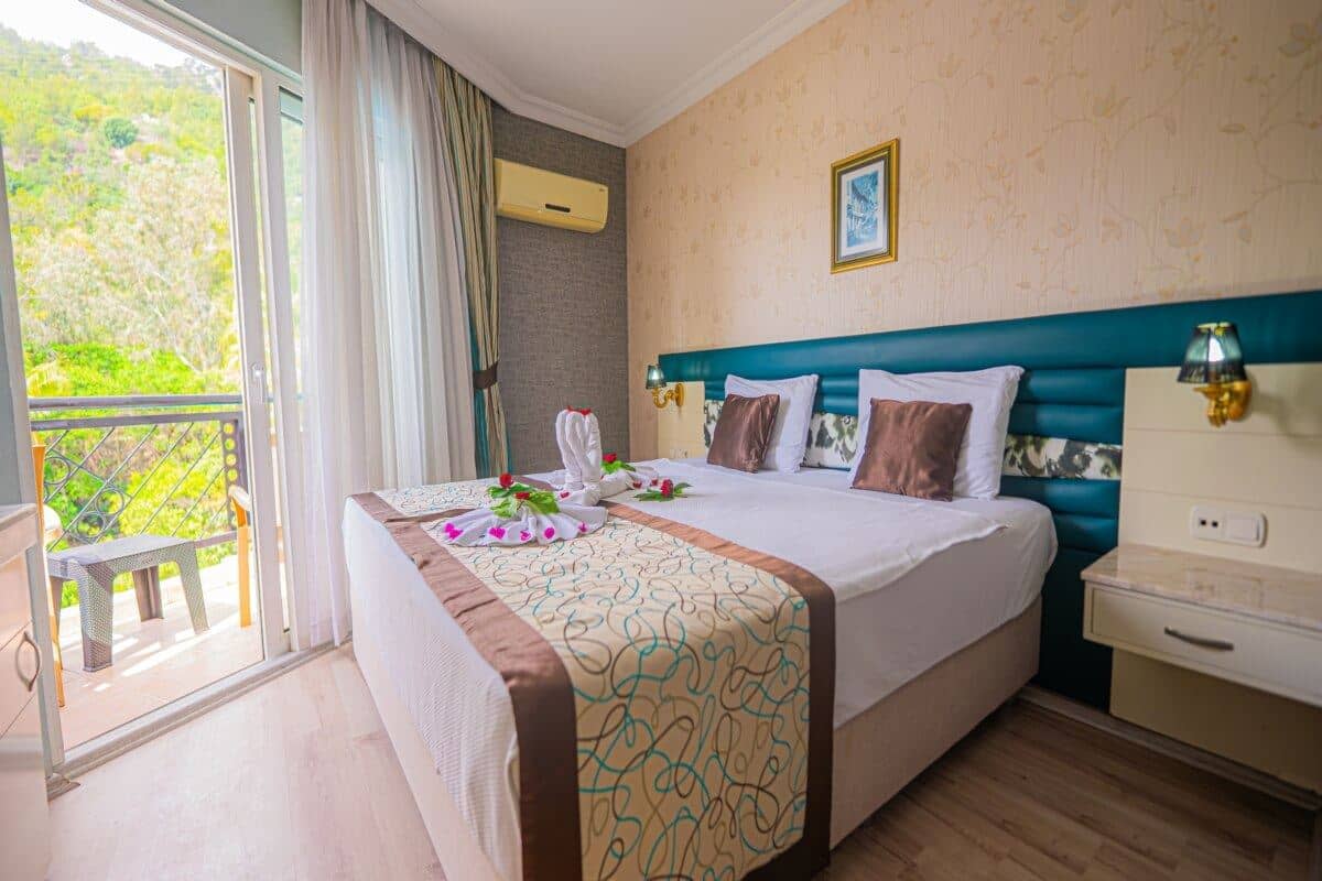 rooms-standard-room