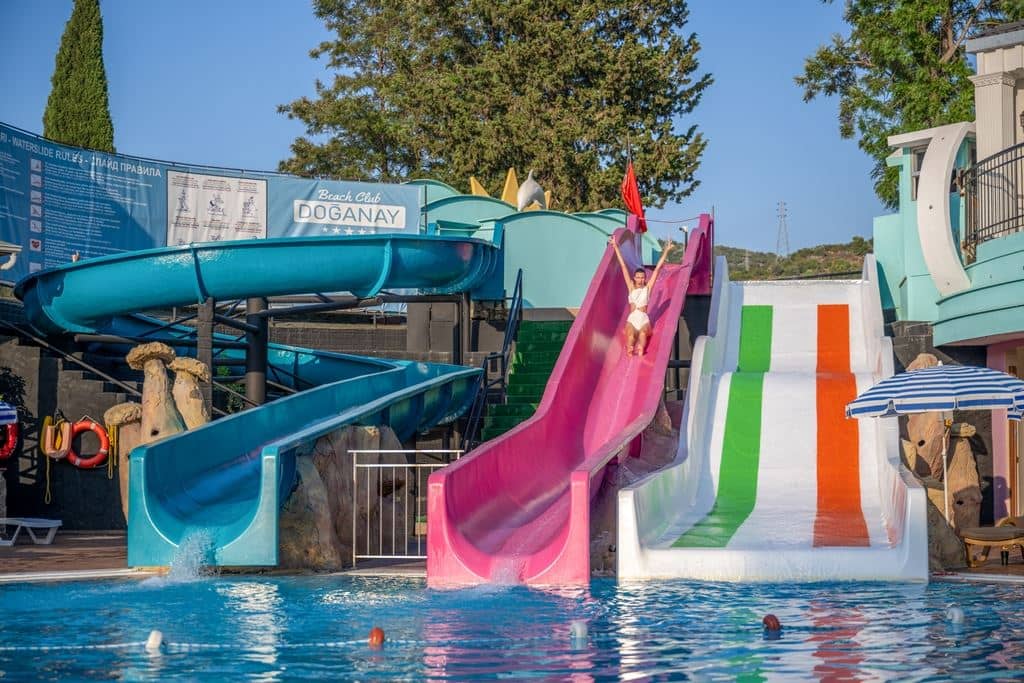 water-park-water-park