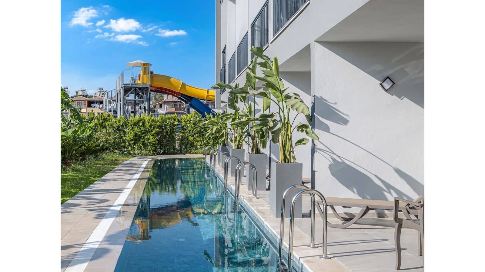 rooms-family-deluxe-2-bedrooms-with-swim-up