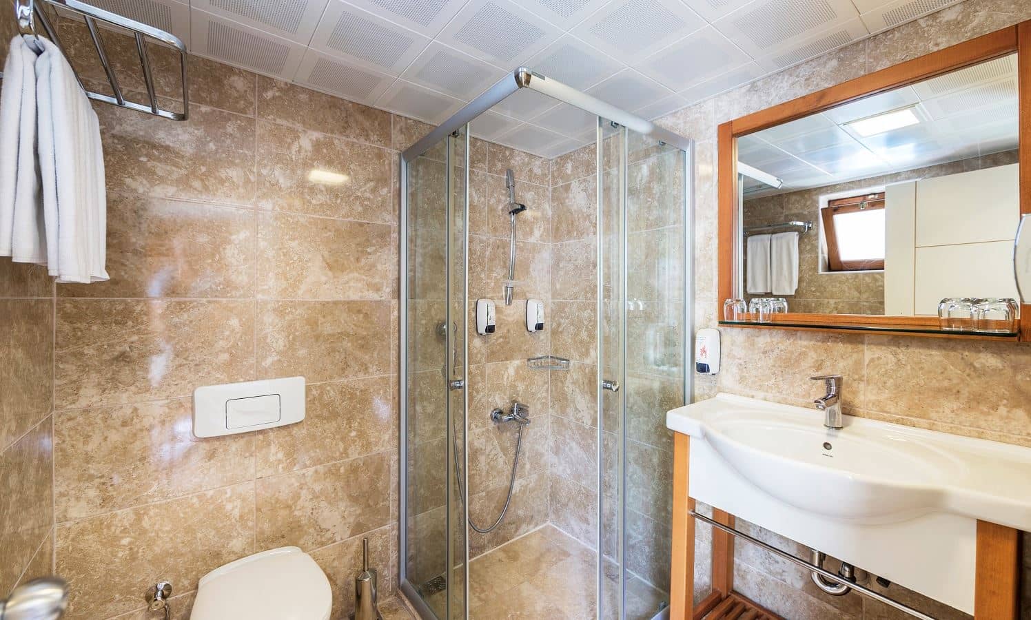 rooms-suite-classic-village-for-family
