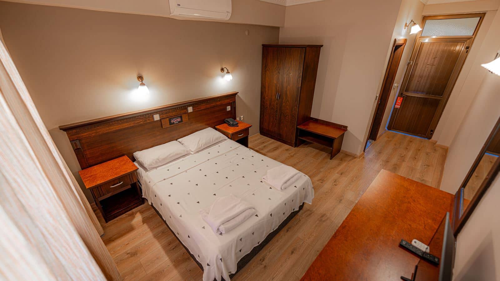 rooms-standard-room-sea-view