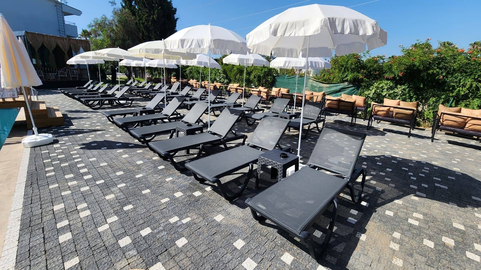 rooms-luxury-beach-suite