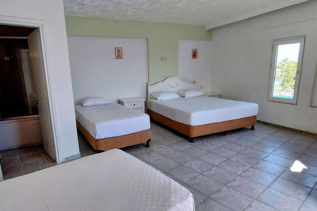 rooms-corner-room