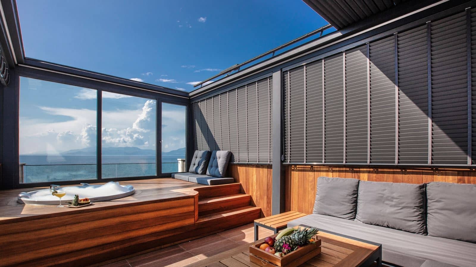rooms-sapphire-suite