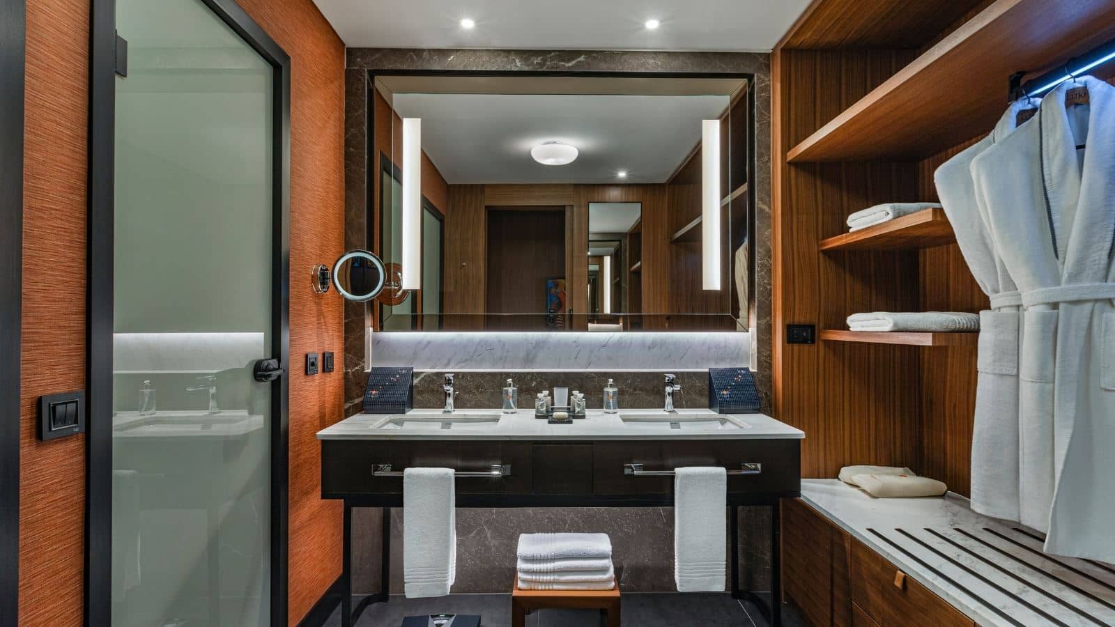 rooms-laguna-superior-room