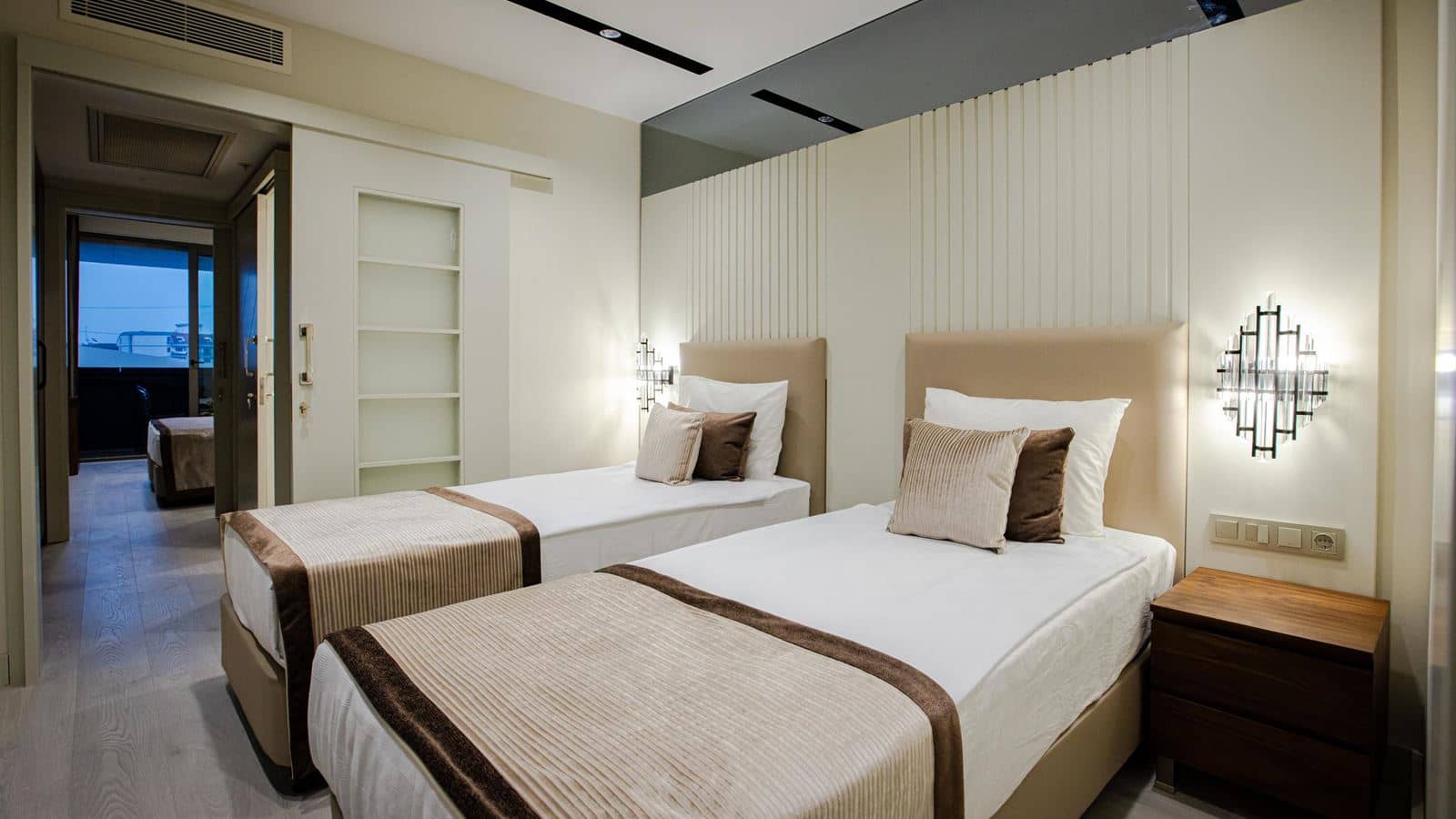 rooms-family-room
