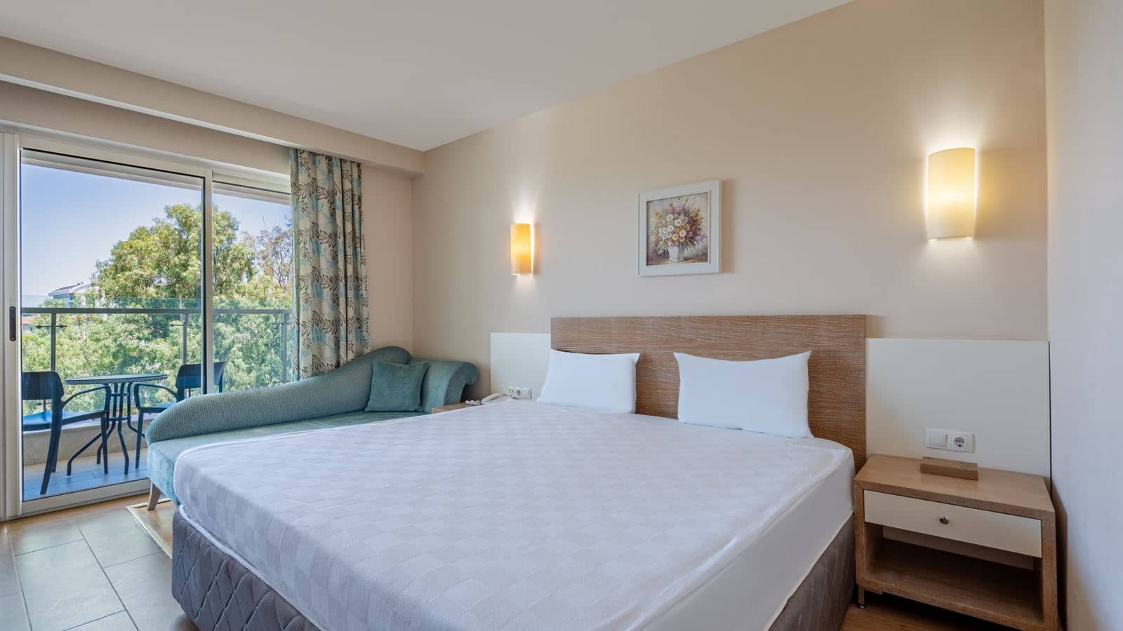rooms-family-room