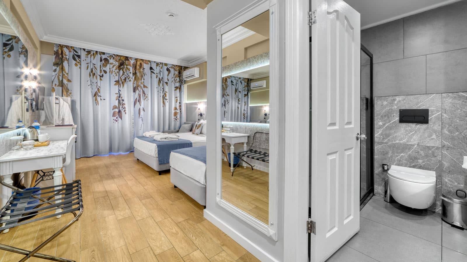 rooms-superior-room-land-view