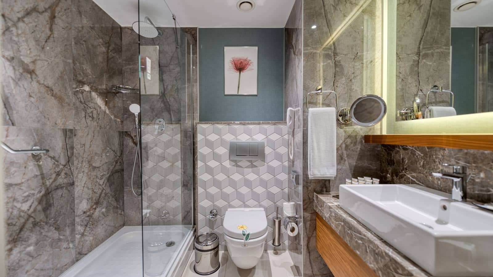 rooms-standard-room-land-view
