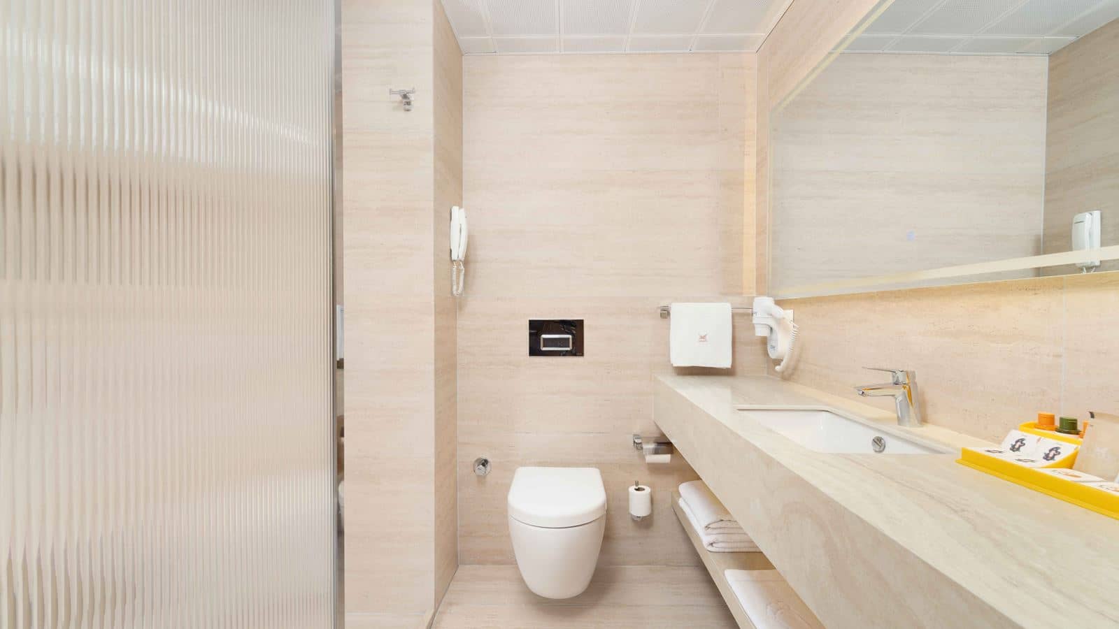 rooms-standard-room