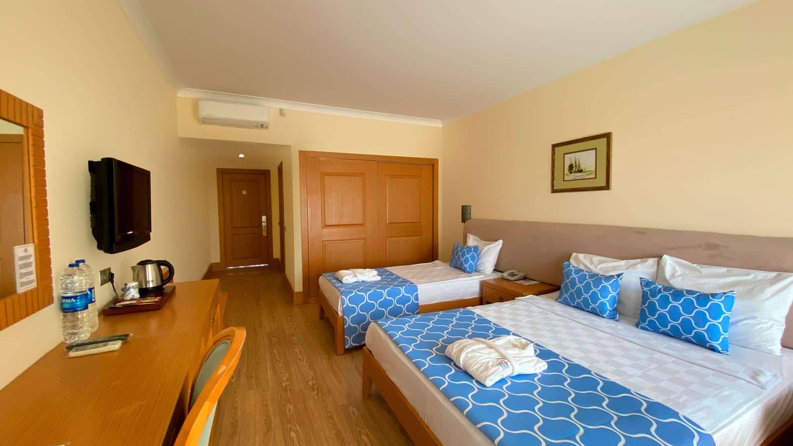 rooms-standard-room