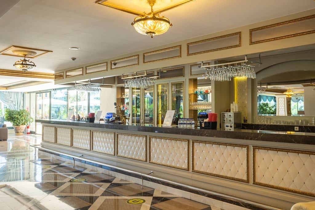 bars-lobby-bar