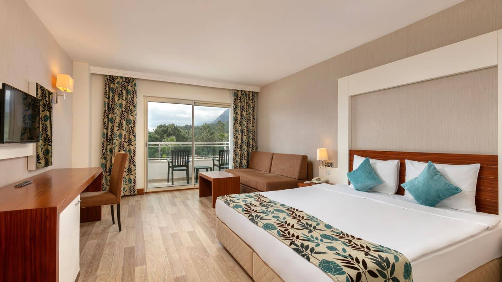 rooms-large-room
