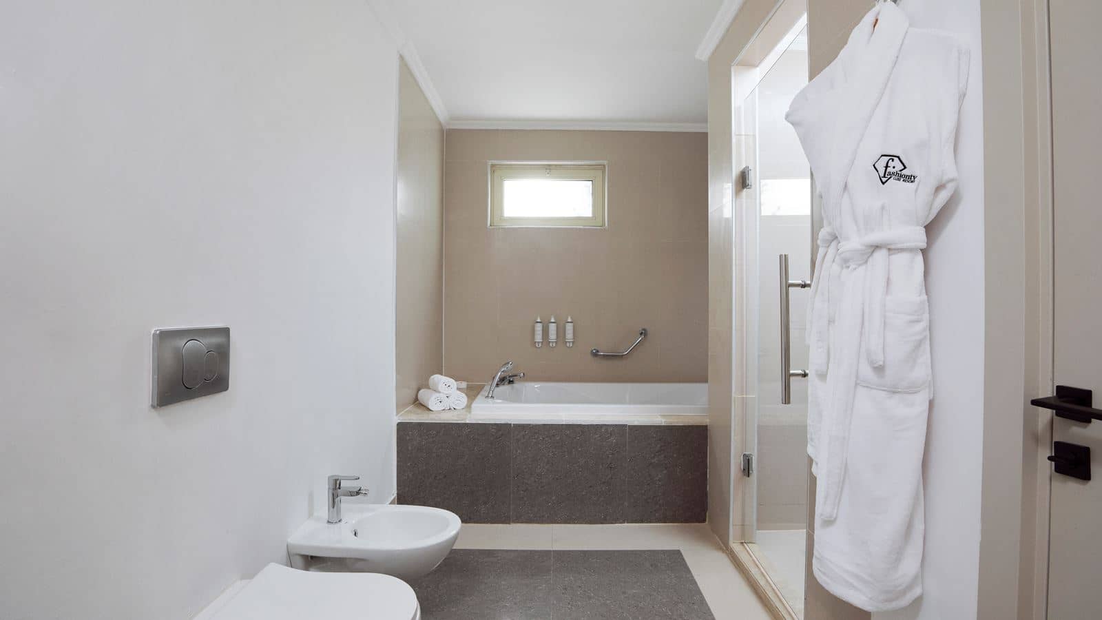 rooms-family-garden-suite-3-bedroom