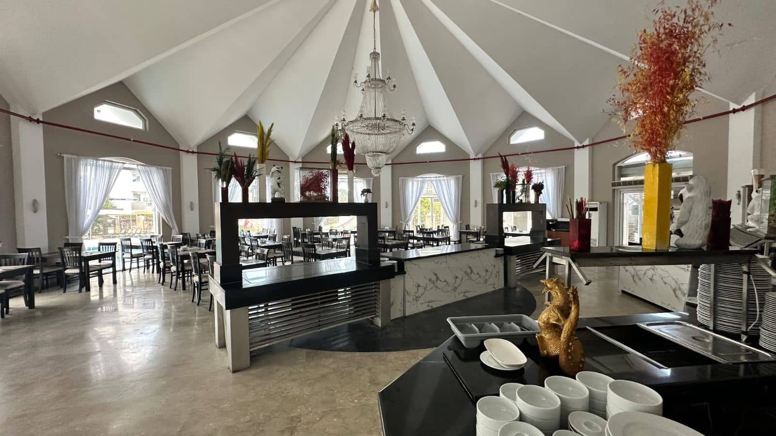 restaurants-main-restaurant