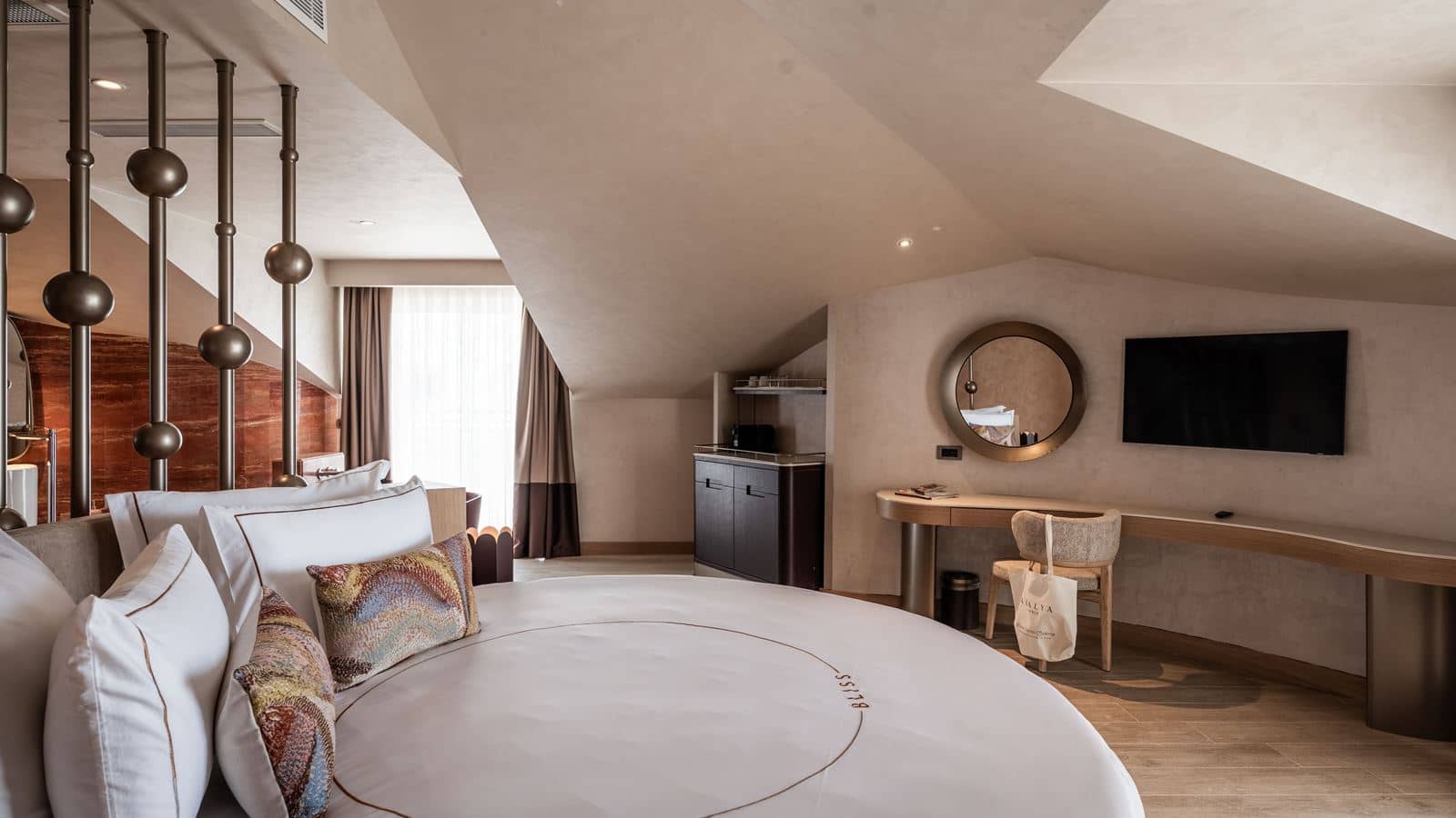 rooms-bliss-suite