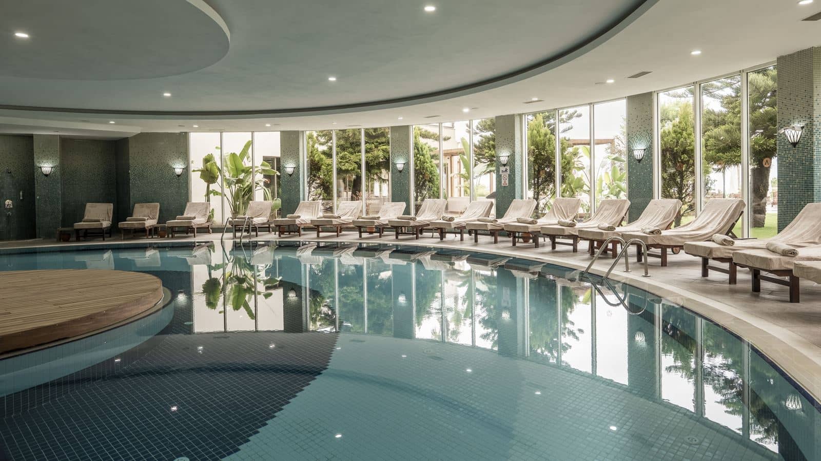 pools-indoor-pool