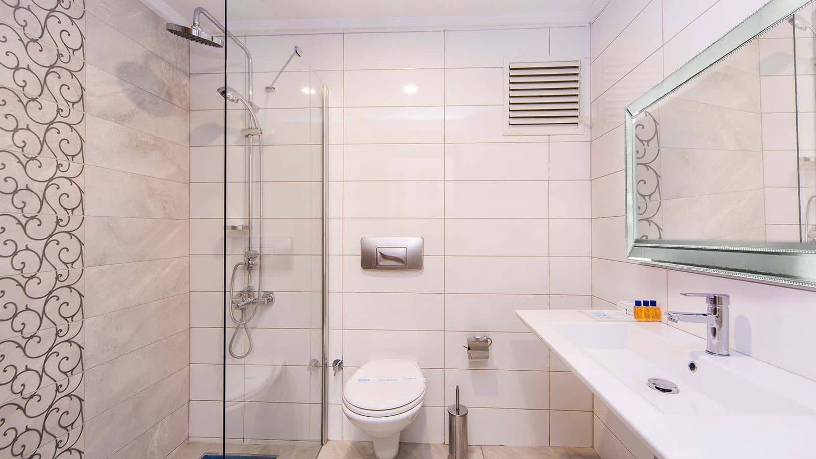 rooms-village-standard-room