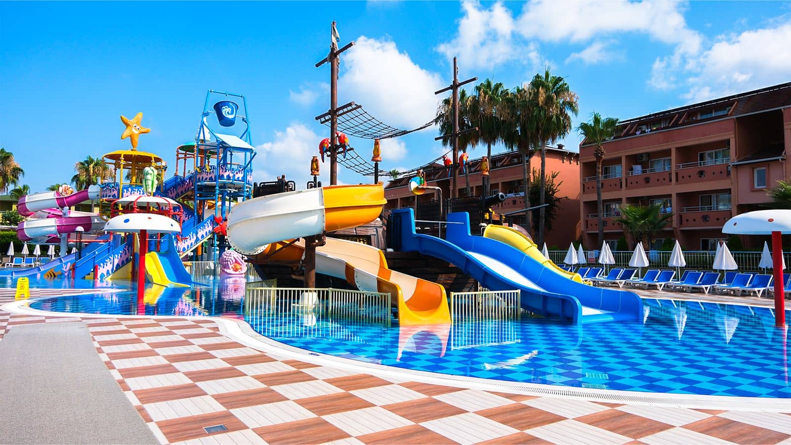 LONICERA WORLD HOTEL 4 * ( (Alanya), ) -           Coral Travel