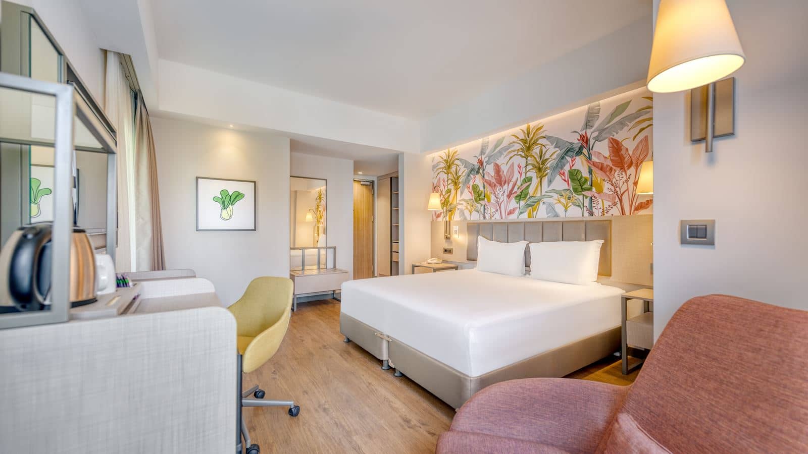 rooms-club-room