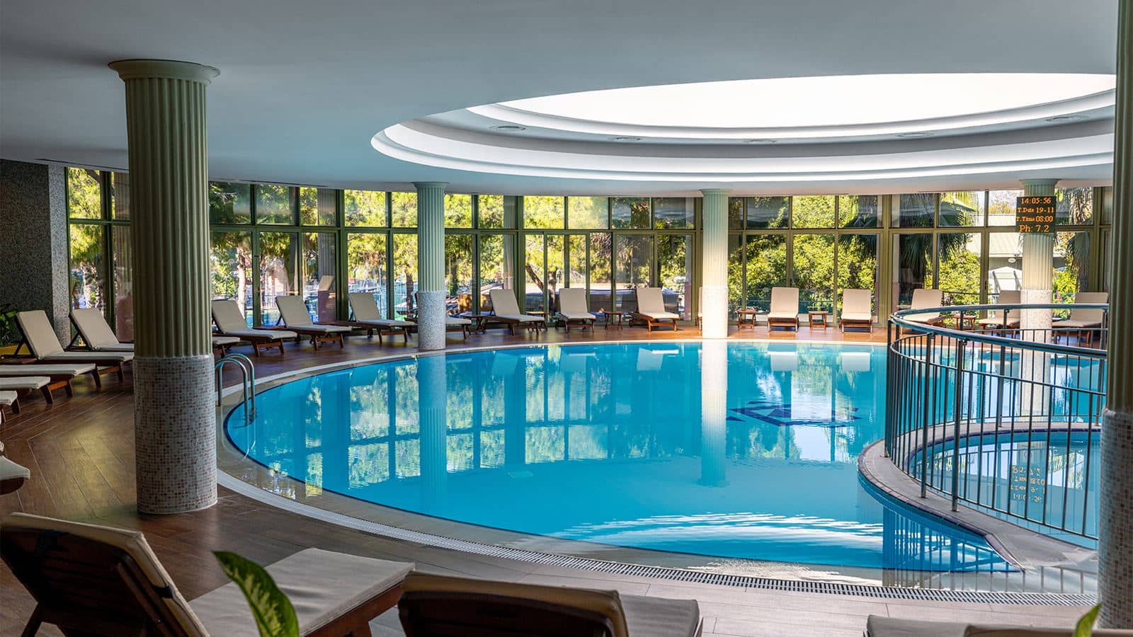 pools-indoor-pool