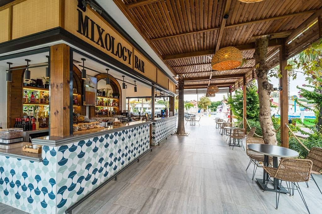 bars-mixology-bar