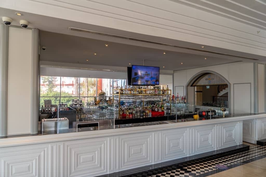 bars-lobby-bar
