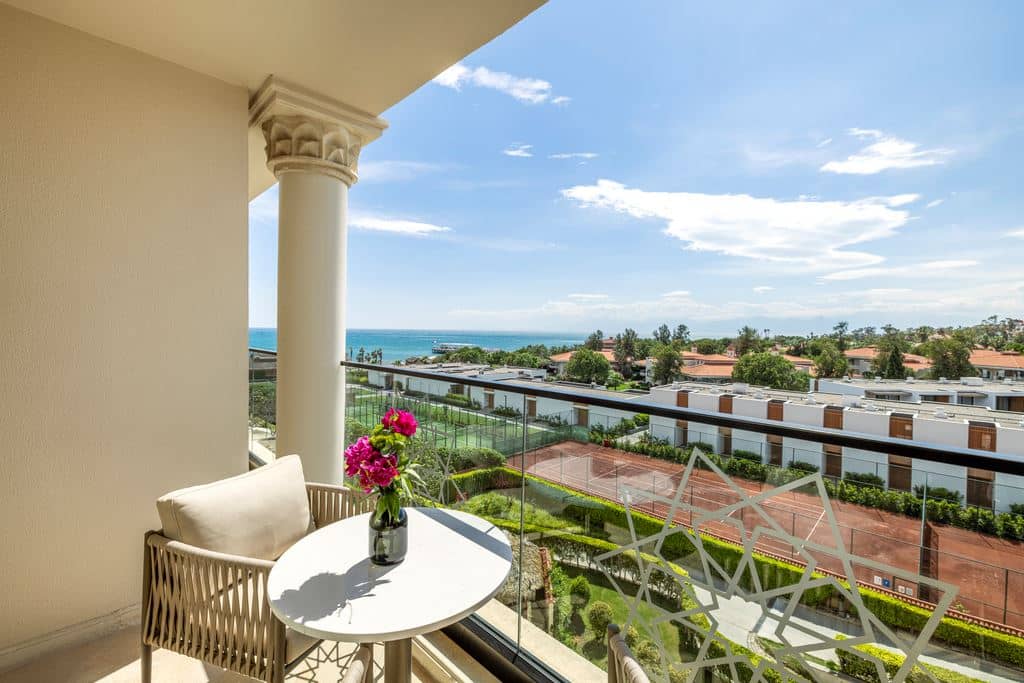 rooms-superior-room-sea-side-view