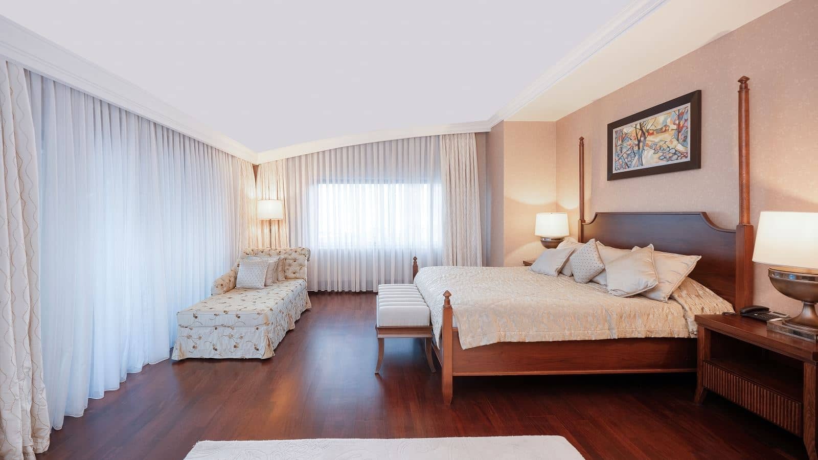 rooms-king-suite