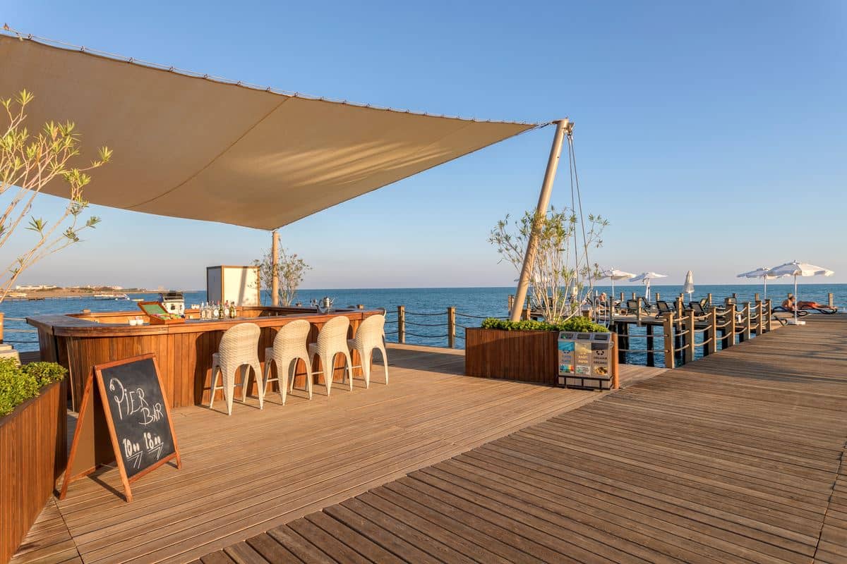 bars-beach-bar