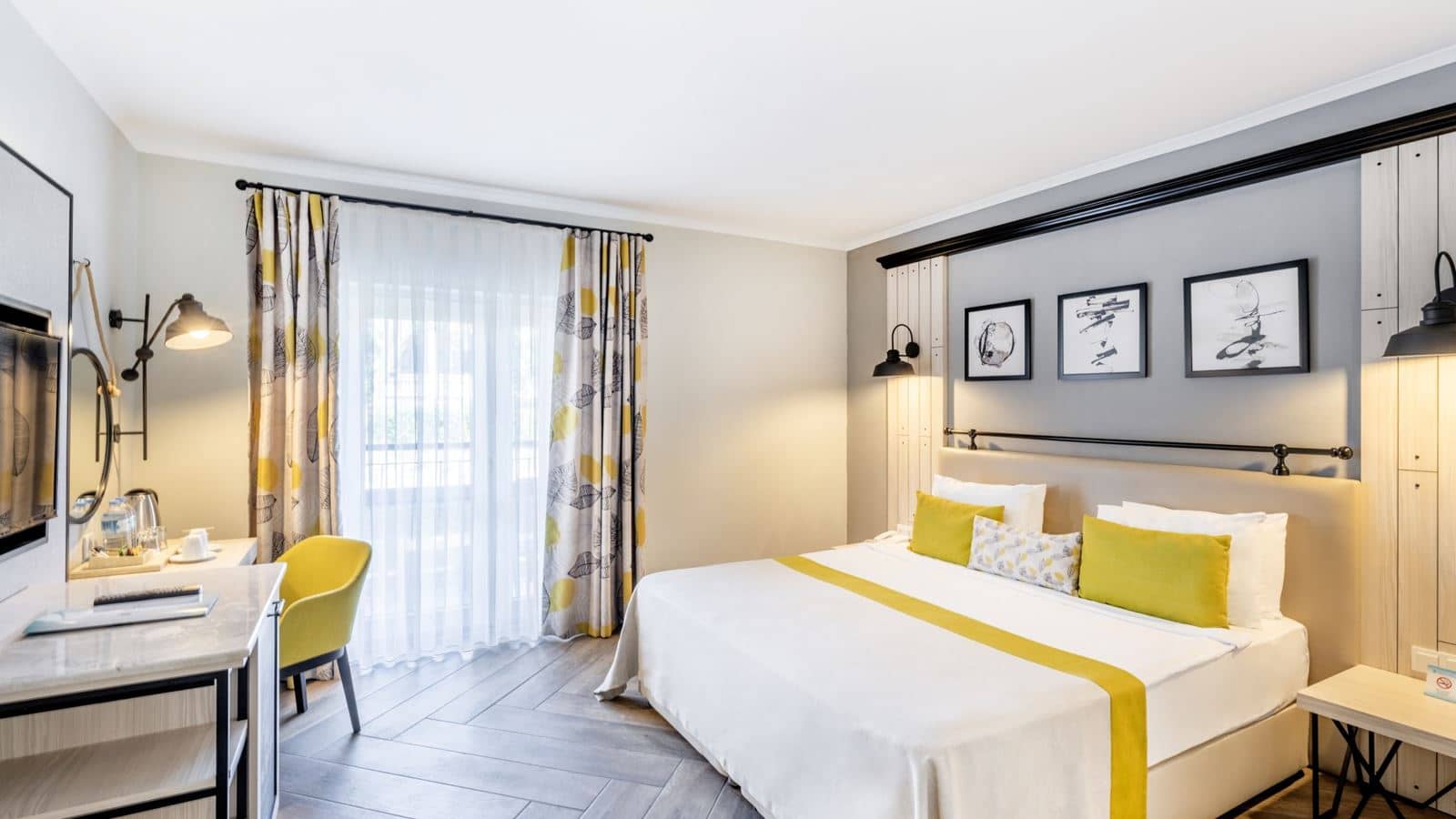 rooms-premium-room