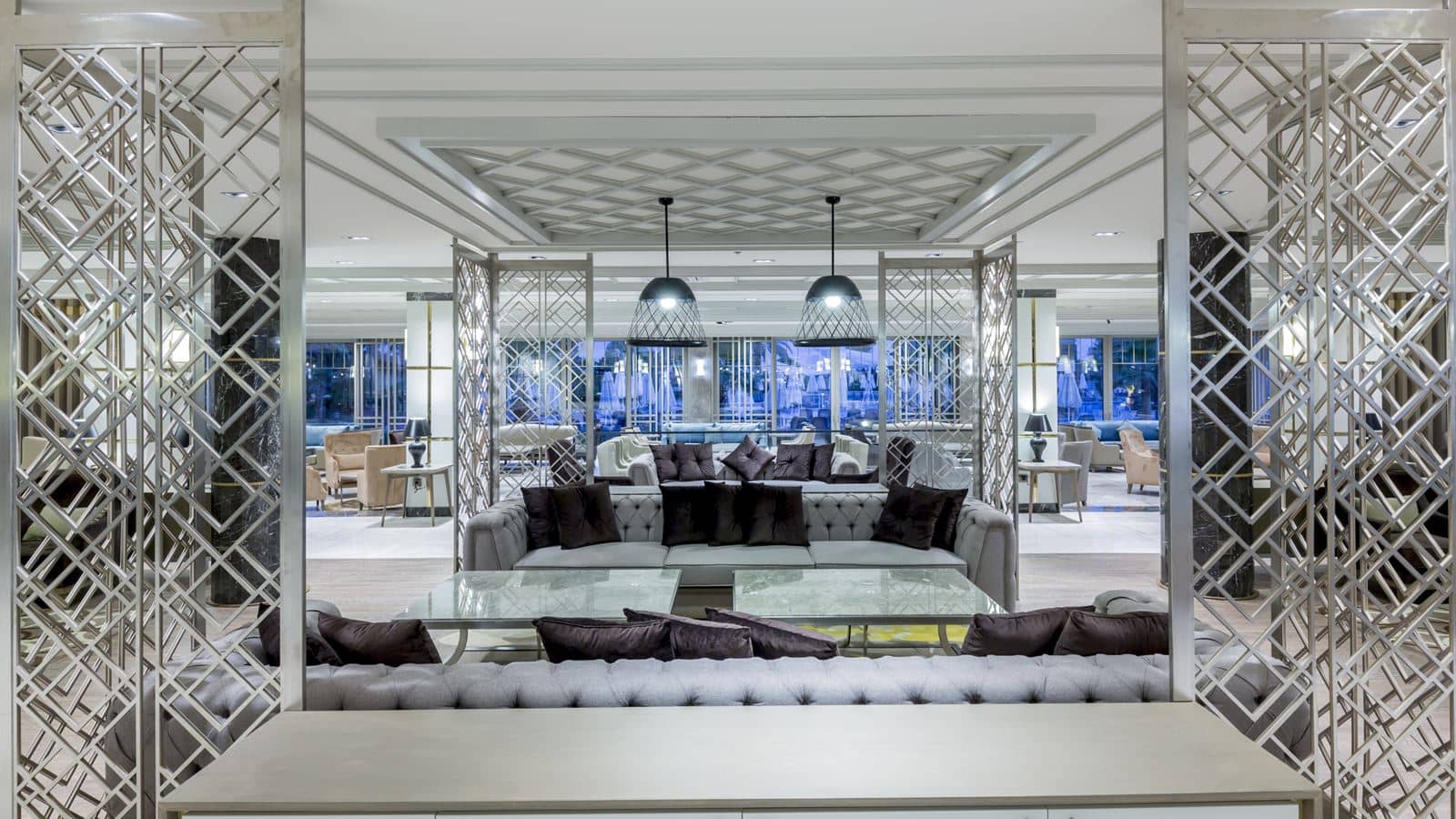bars-bellis-lounge-bar