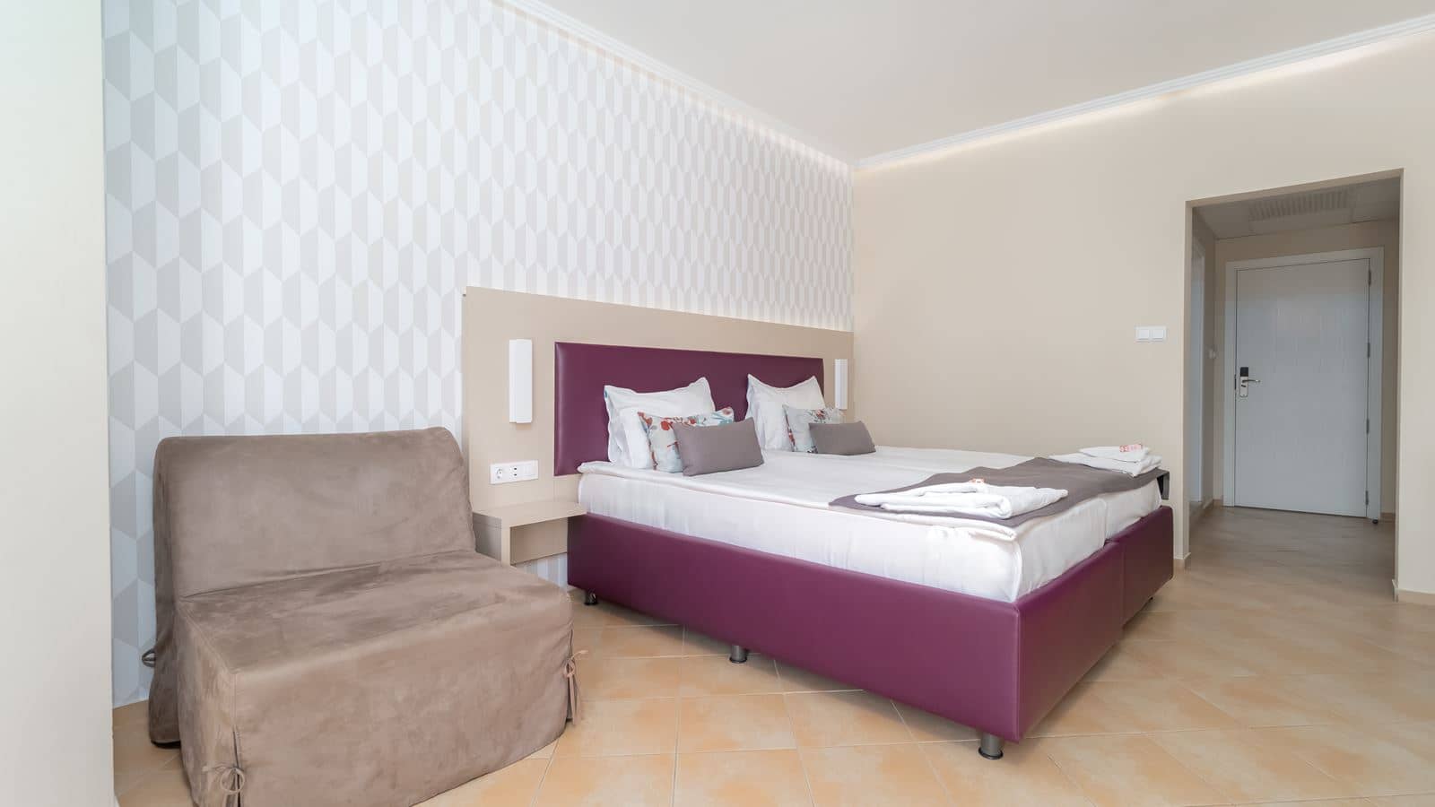 rooms-single-use-standard-room-balcony