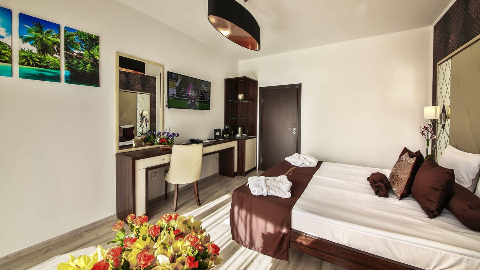 rooms-two-bedroom-apartment