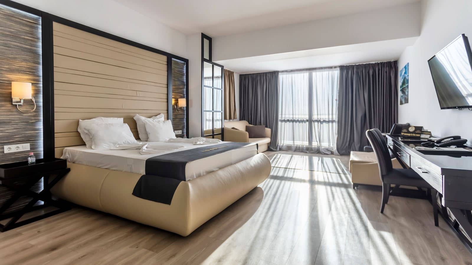 rooms-premium-room