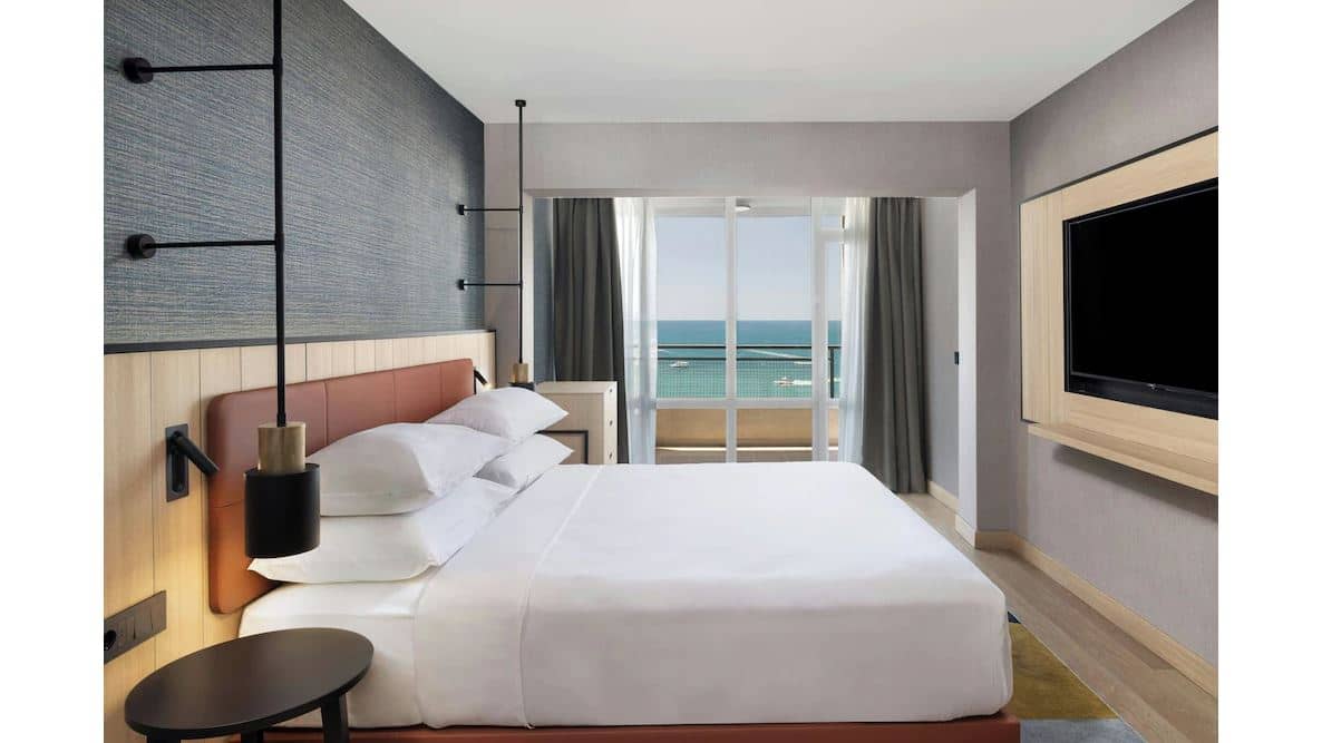 rooms-standard-suite-seaview